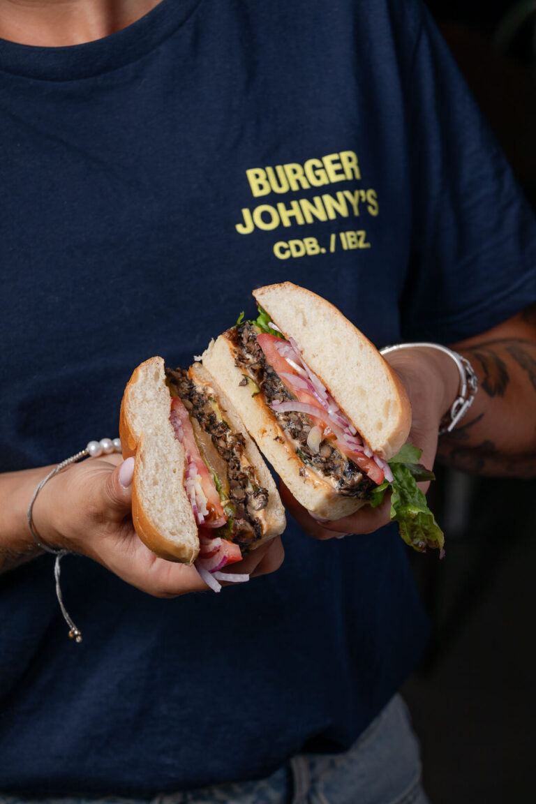 Johnnys Burger Bar 27