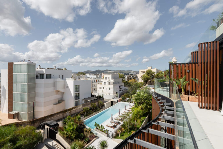 Piso Atico Urbania 14