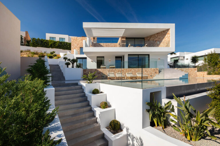 Villa Cap Martinet 1